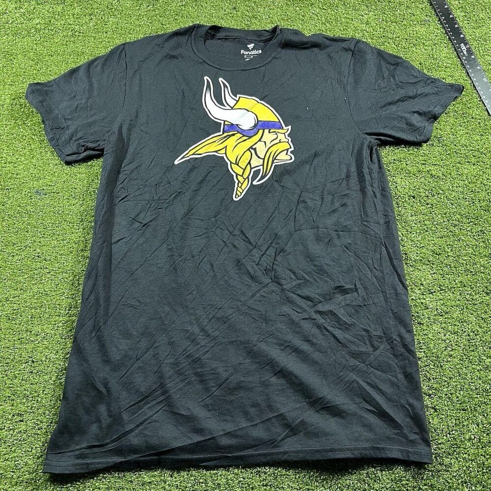 Fanatics Men's Black T-shirt